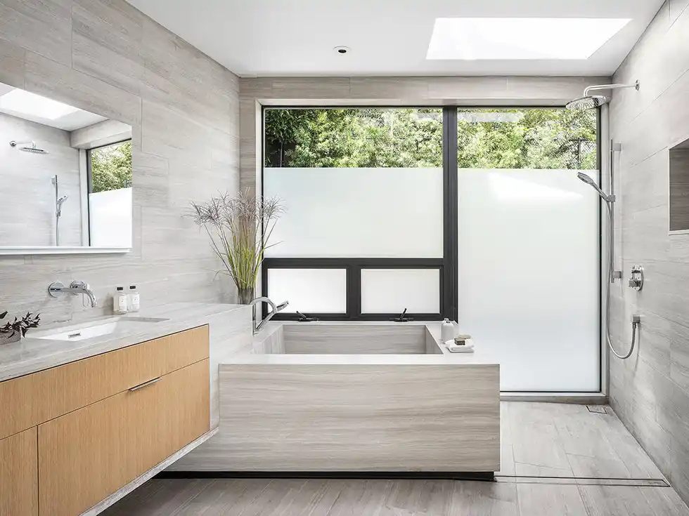 Revel_Builders_AUX-Windsor-MLangis-bath
