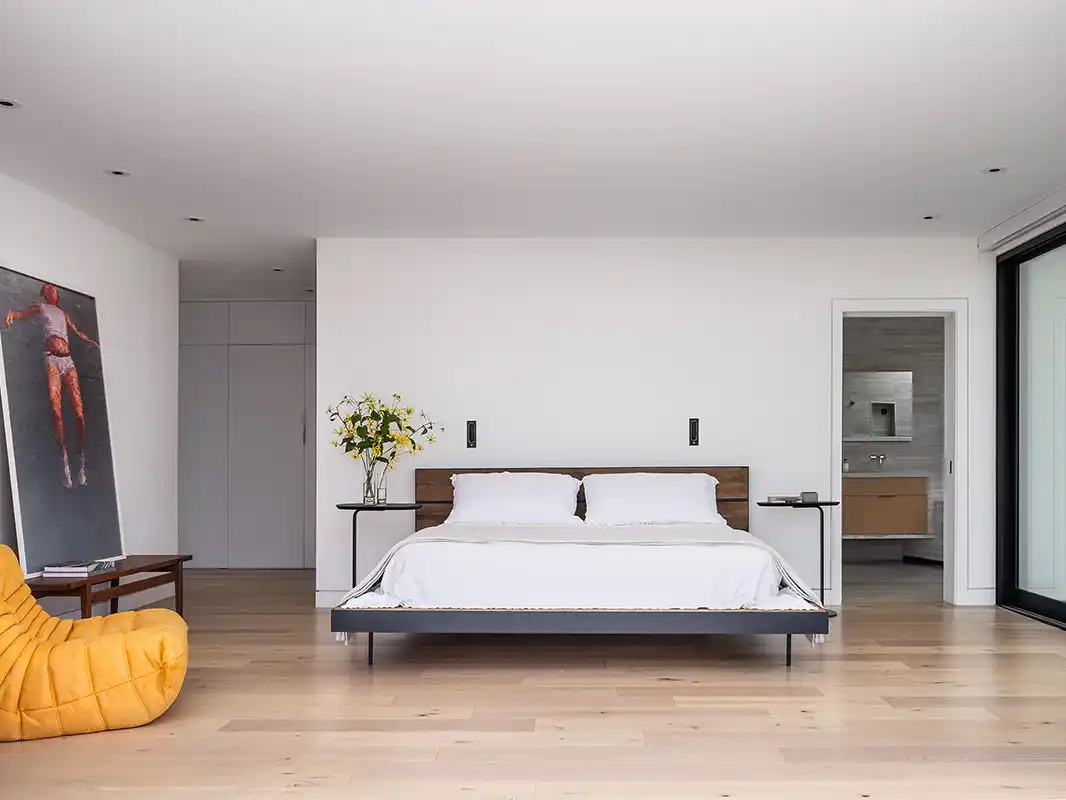 Revel_Builders_AUX-Windsor-MLangis-bedroom