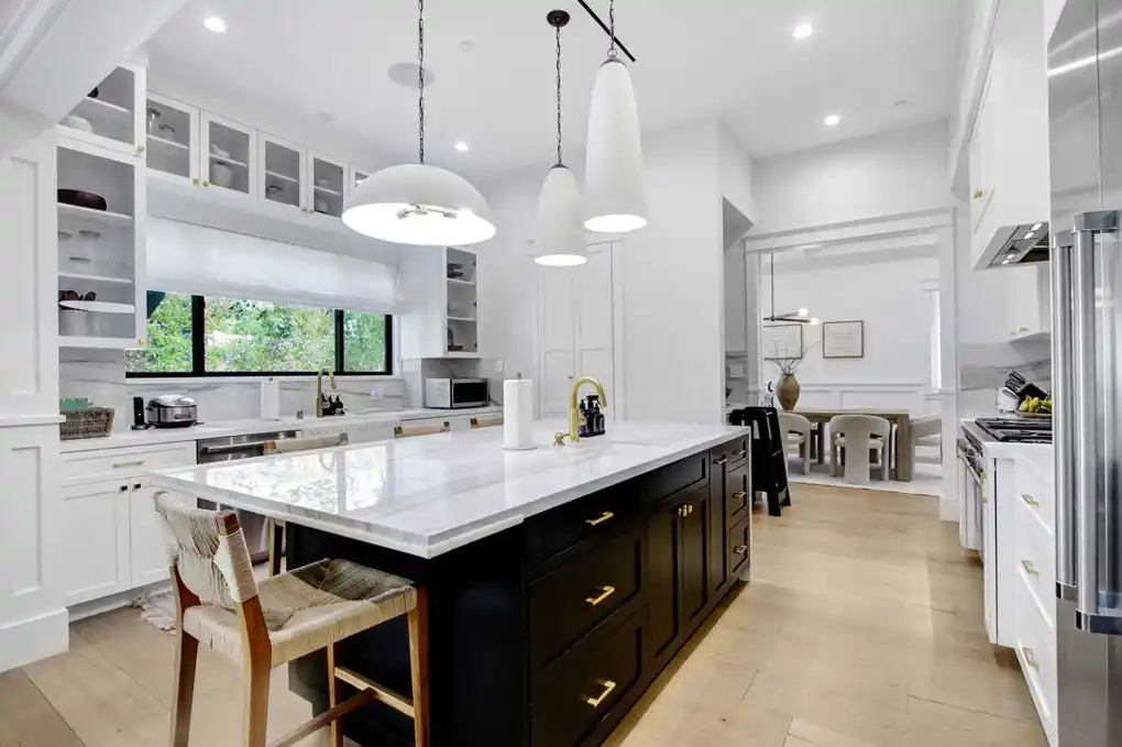 Revel_Builders_OC24076669_16_1